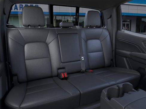 New 2025 Chevrolet Colorado LT w/ LT Convenience Package image 17