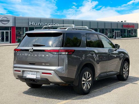 Certified 2024 Nissan Pathfinder SL AWD/4WD image 5
