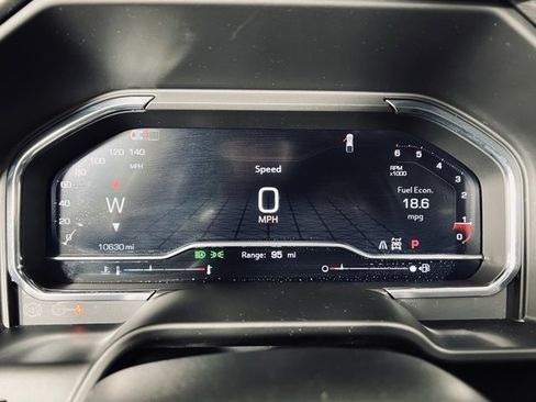 Used 2025 GMC Sierra 1500 AT4 w/ AT4 Premium Package image 29