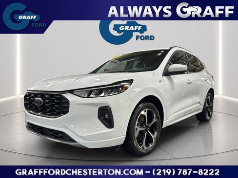 Used 2023 Ford Escape ST-Line Select w/ Tech Pack #2 image 1