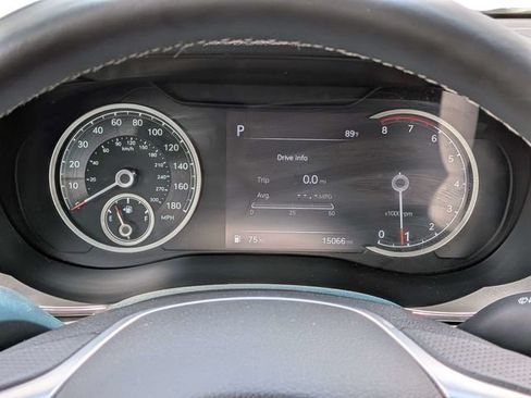 Used 2023 Genesis G70 2.0T AWD/4WD image 28