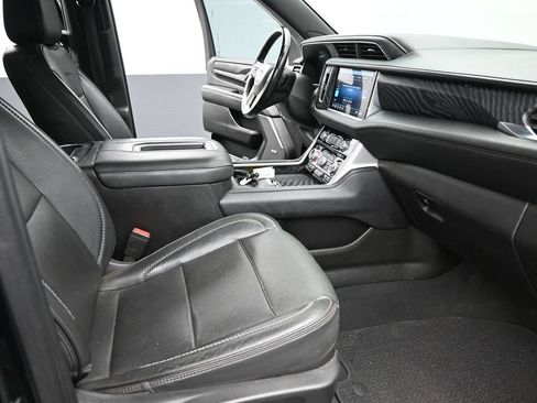 Used 2021 GMC Yukon Denali AWD/4WD image 18