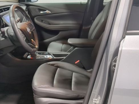 Used 2023 Buick Encore GX Essence image 23