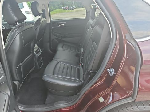 Used 2023 Ford Edge SEL w/ Convenience Package AWD/4WD image 6
