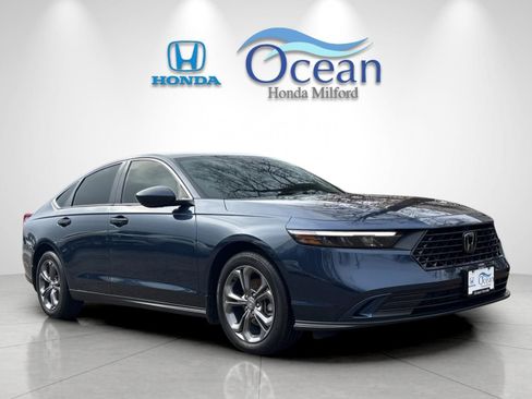 Used 2024 Honda Accord EX image 1