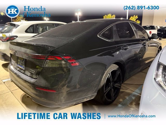 Used 2024 Honda Accord Sport image 2