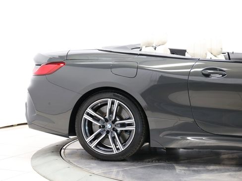 Used 2022 BMW M850i xDrive Convertible AWD/4WD image 58