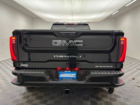 New 2026 GMC Sierra 3500 Denali Ultimate image 11