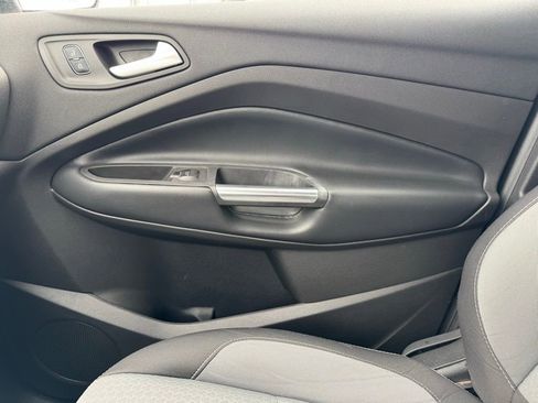 Used 2019 Ford Escape SE AWD/4WD image 20