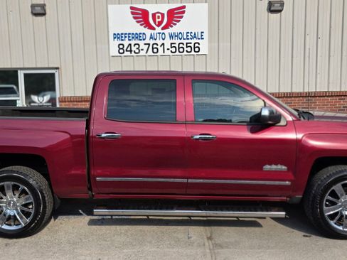 Used 2014 Chevrolet Silverado 1500 High Country w/ High Country Premium Package RWD image 4