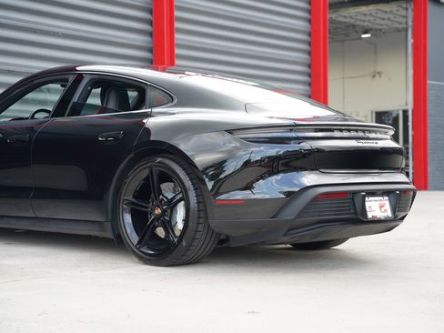 Used 2021 Porsche Taycan 4S AWD/4WD image 15