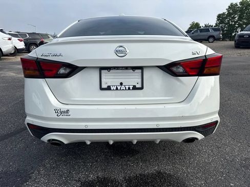Used 2019 Nissan Altima 2.5 SV FWD image 8