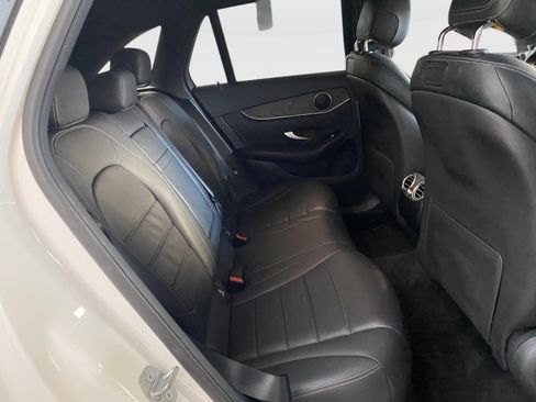 Used 2018 Mercedes-Benz GLC 300 4MATIC image 12