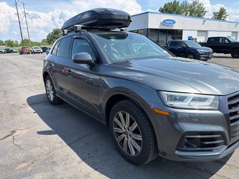 Used 2019 Audi SQ5 Prestige AWD/4WD image 2