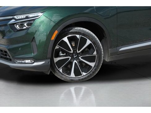 Used 2023 VinFast VF 8 Eco AWD/4WD image 28
