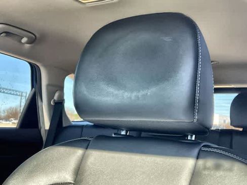 Used 2023 Kia Sorento S image 25