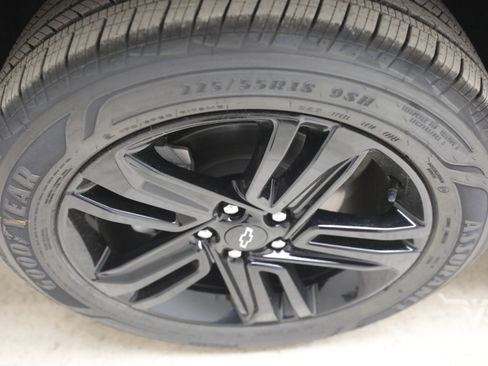 New 2026 Chevrolet Trax ACTIV FWD image 30