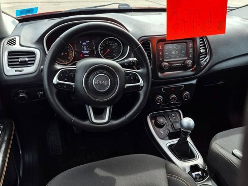 Used 2017 Jeep Compass Sport AWD/4WD image 12