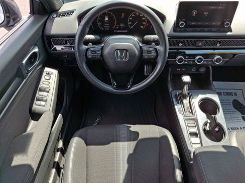 Used 2024 Honda Civic Sport image 11