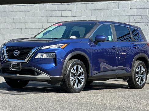 Used 2023 Nissan Rogue SV image 8