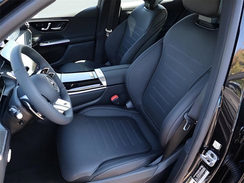 New 2026 Mercedes-Benz GLC 43 AMG 4MATIC image 32