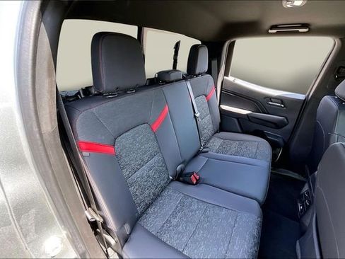 Used 2024 Chevrolet Colorado Z71 w/ Advanced Trailering Package image 17