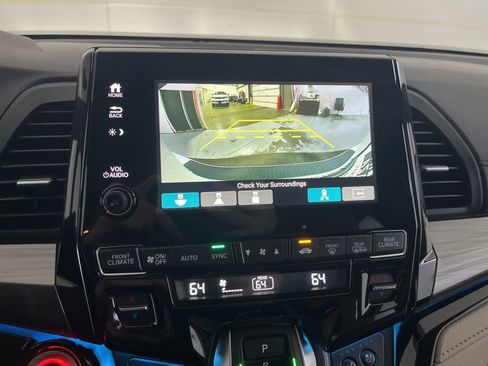 Used 2024 Honda Odyssey Elite image 64
