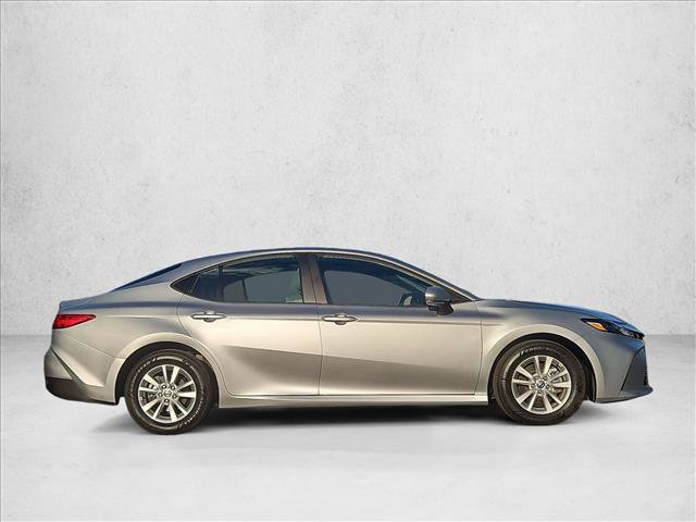 Used 2025 Toyota Camry LE w/ Convenience Package FWD image 4