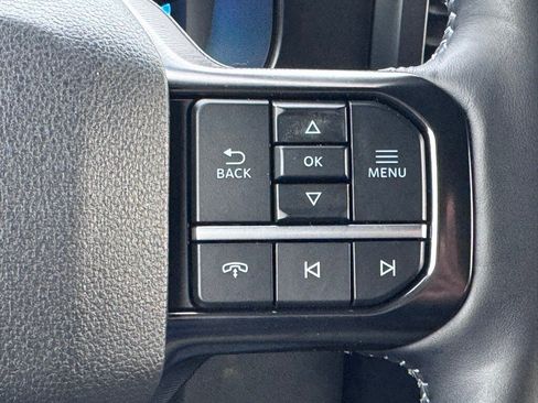 New 2026 Ford F250 Platinum w/ FX4 Off-Road Package image 9