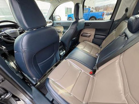 Certified 2025 Ford Maverick Lariat w/ 4K Tow Package image 25