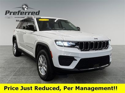 Used 2023 Jeep Grand Cherokee Laredo X