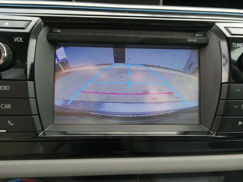 Used 2015 Toyota Corolla L image 20