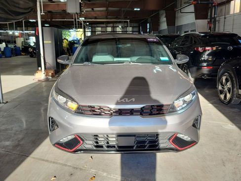 Used 2024 Kia Forte GT-Line w/ GT-Line Premium Package image 2