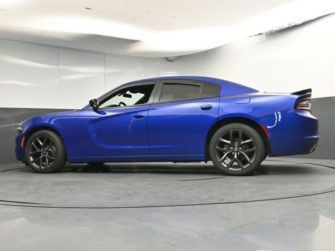 Used 2022 Dodge Charger SXT w/ Blacktop Package RWD image 29
