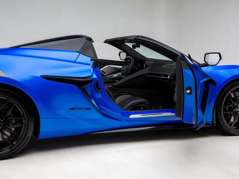 Used 2024 Chevrolet Corvette Z06 image 23