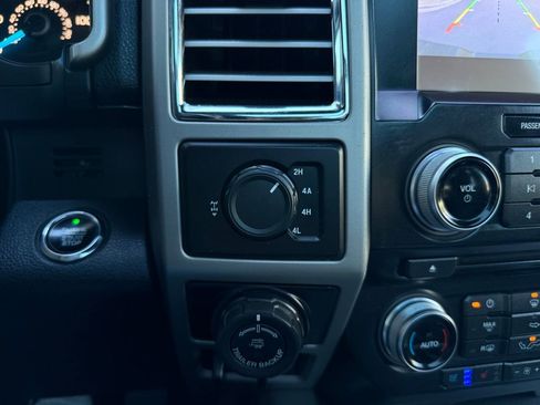 Used 2016 Ford F150 Lariat w/ Equipment Group 502A Luxury AWD/4WD image 45