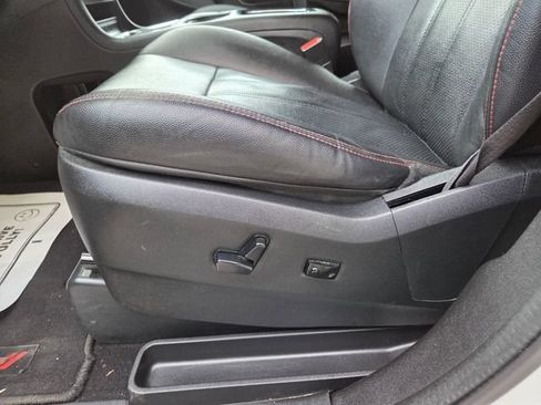 Used 2020 Dodge Grand Caravan GT FWD image 13
