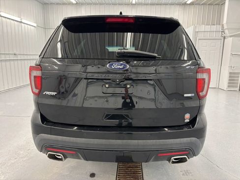 Used 2016 Ford Explorer Sport w/ Equipment Group 401A image 5