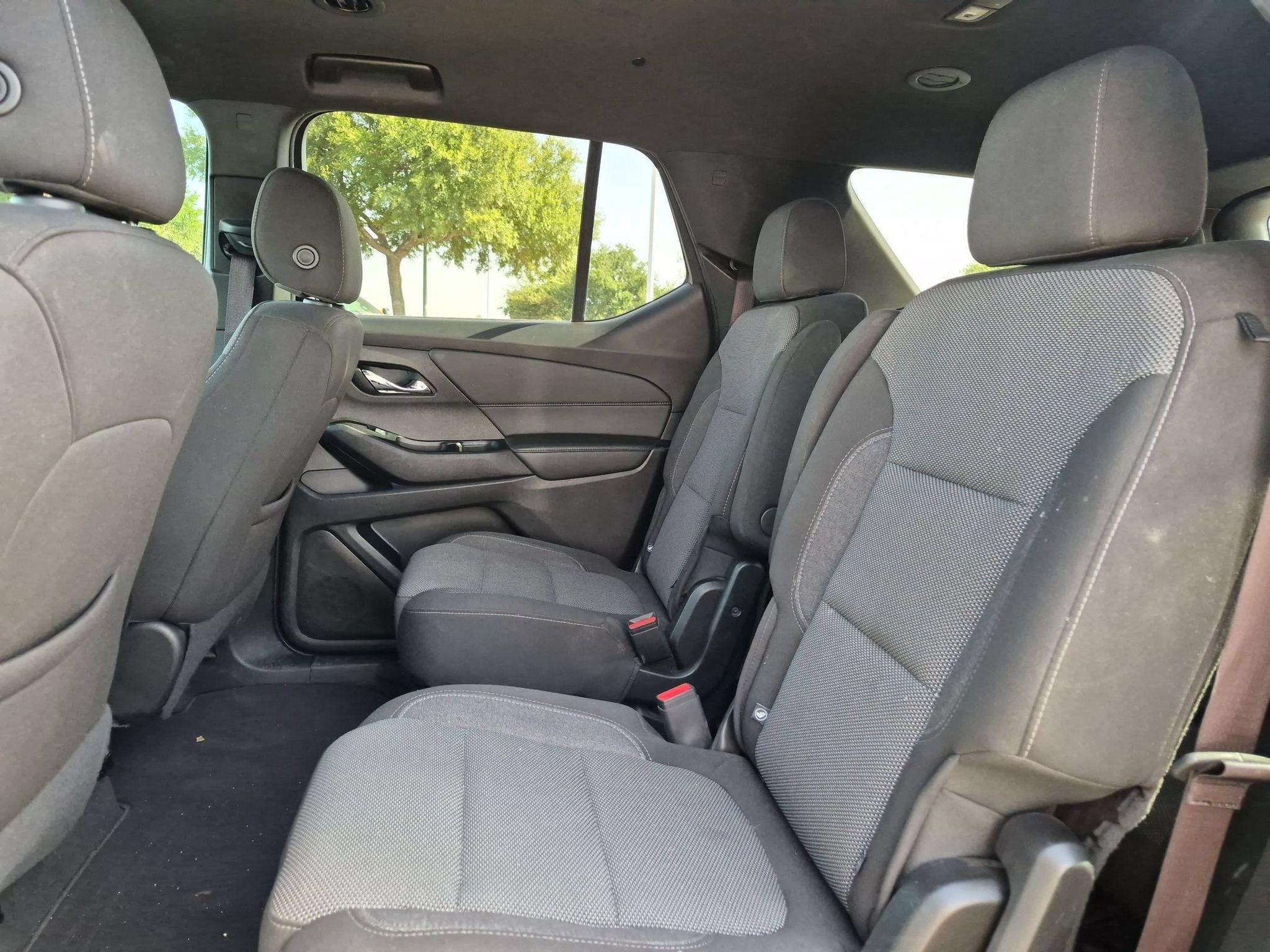 Certified 2023 Chevrolet Traverse LT FWD image 13