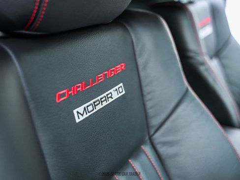 Used 2010 Dodge Challenger R/T w/ Mopar 10 Pkg image 34