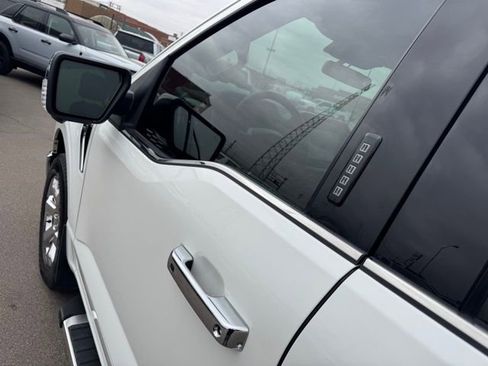 Used 2023 Ford F150 Lariat w/ Trailer Tow Package image 15