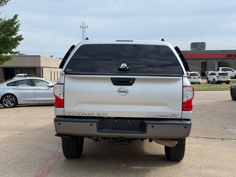 Used 2019 Nissan Titan PRO-4X w/ Pro-4x Utility Package AWD/4WD image 5
