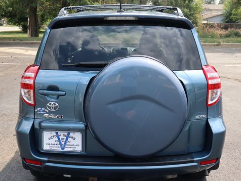 Used 2011 Toyota RAV4 4WD w/ Upgrade Value Pkg image 6