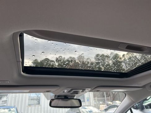 New 2026 Toyota Sienna XLE image 13