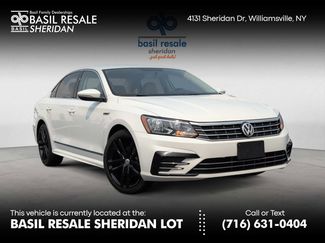Used 2017 Volkswagen Passat 1.8T R-Line image 1