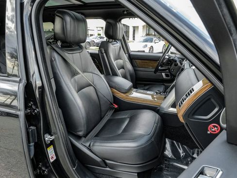 Used 2018 Land Rover Range Rover Supercharged image 44