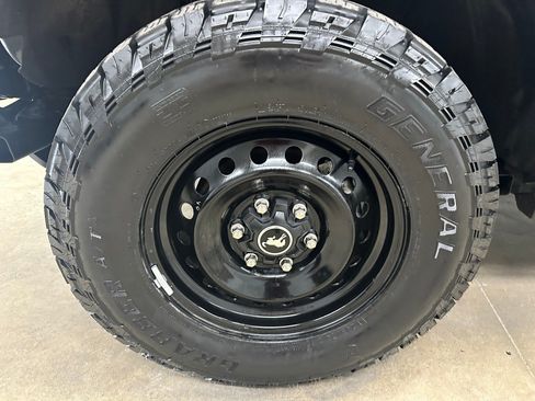 Used 2021 Ford Bronco Black Diamond AWD/4WD image 32