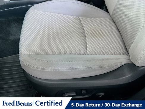 Used 2018 Subaru Forester 2.5i Premium w/ All-Weather Package image 20