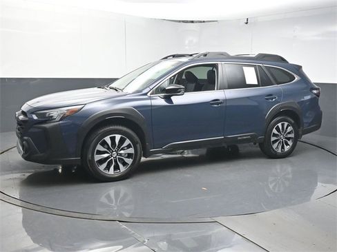 Used 2023 Subaru Outback Limited w/ Popular Package #2 image 4