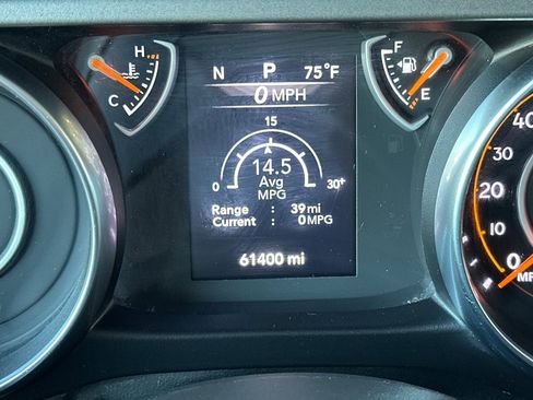 Used 2022 Jeep Wrangler Unlimited Sport image 34